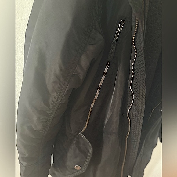 Chevignon - Men winter jacket - Picture 3 of 4